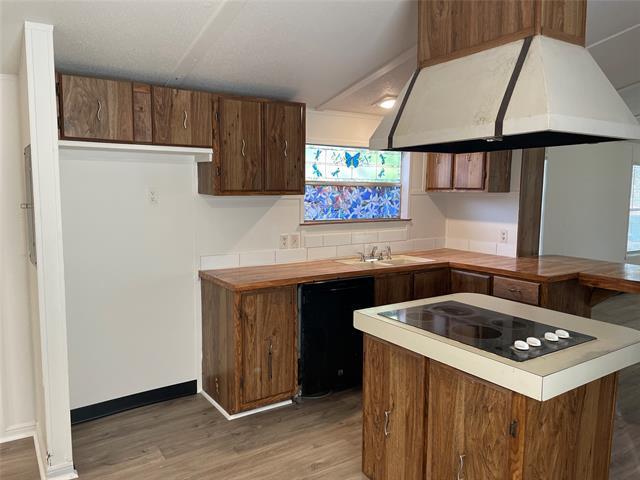 Building Photo - 102 Mendy Ln