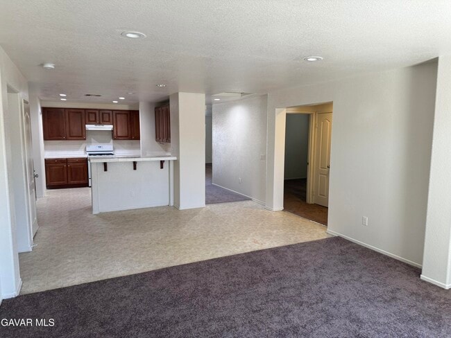 Building Photo - 6132 Sandwood Way