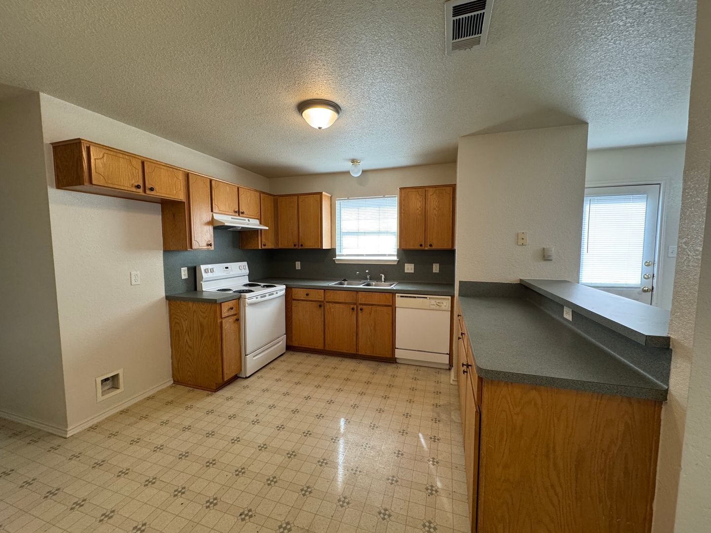 Building Photo - 4508 Mattie Dr