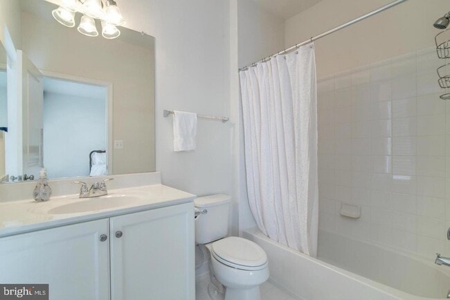 Building Photo - 42261 Riggins Ridge Terrace