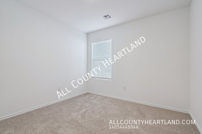 Building Photo - 12112 SW 36th St