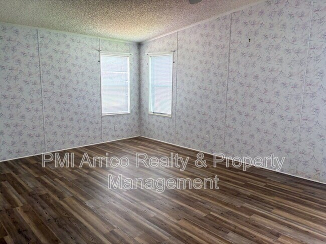 Building Photo - 3510 Petticoat Jct