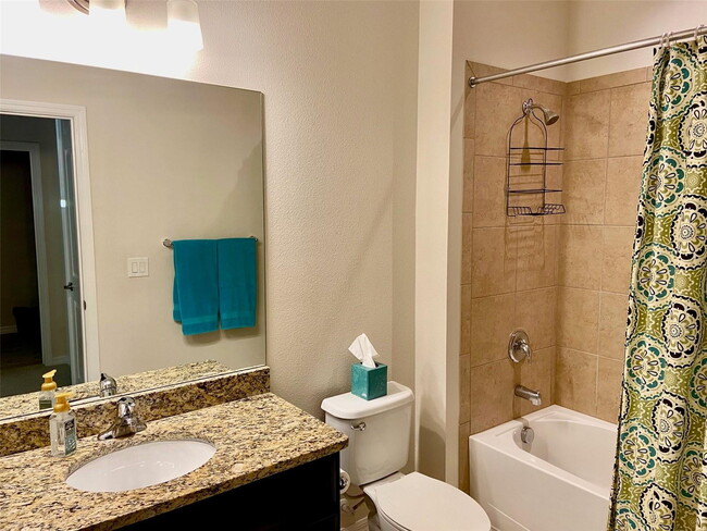 Building Photo - Gated Community! Gorgeous ammenity center