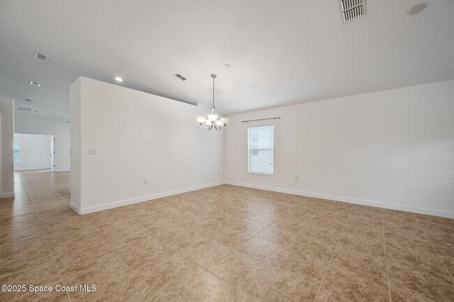 Building Photo - 3664 Gurrero Dr