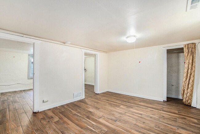 Building Photo - Charming 4Bed/2Bath Bungalow in Highlands