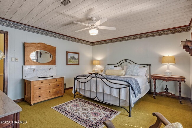 Building Photo - 411 Wiggins Rd