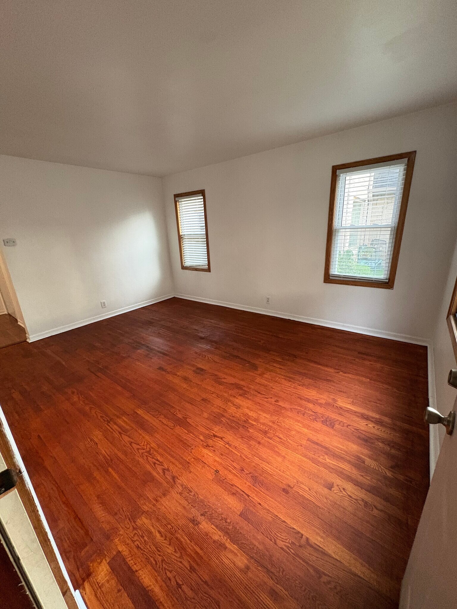 Building Photo - 2528 N 60th St