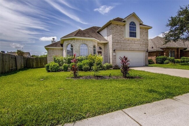 Building Photo - 1004 Autumn Brook St