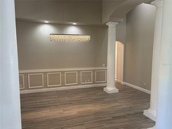 Building Photo - 3265 Hidden Lake Dr