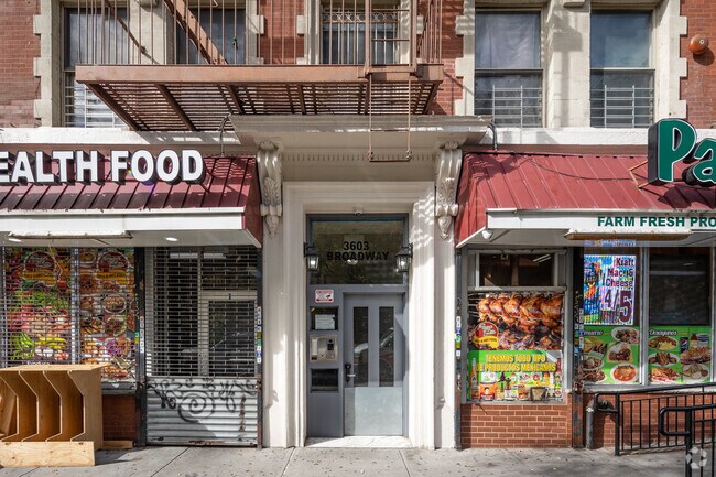 Entrance - Hamilton Heights