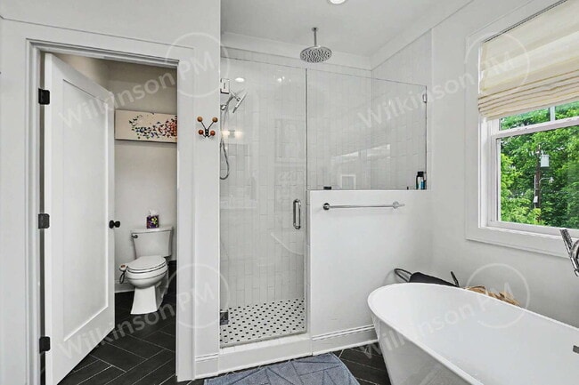 Building Photo - Luxurious & Upscale 3Br/2.5Bth, Perfect for Corporate Relocation, Professional Athlete, Successfu...