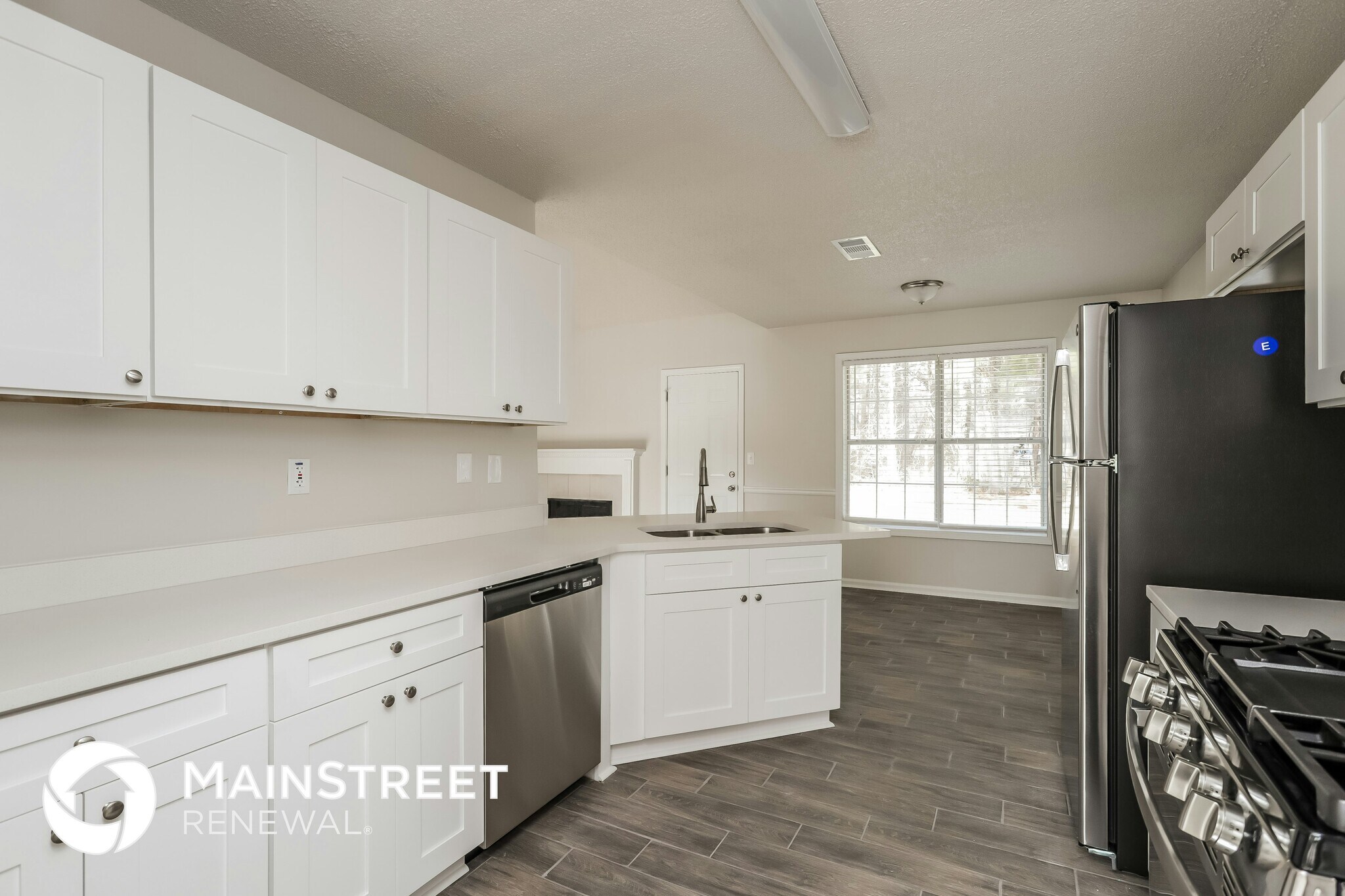 Building Photo - 750 Stonehaven Chase