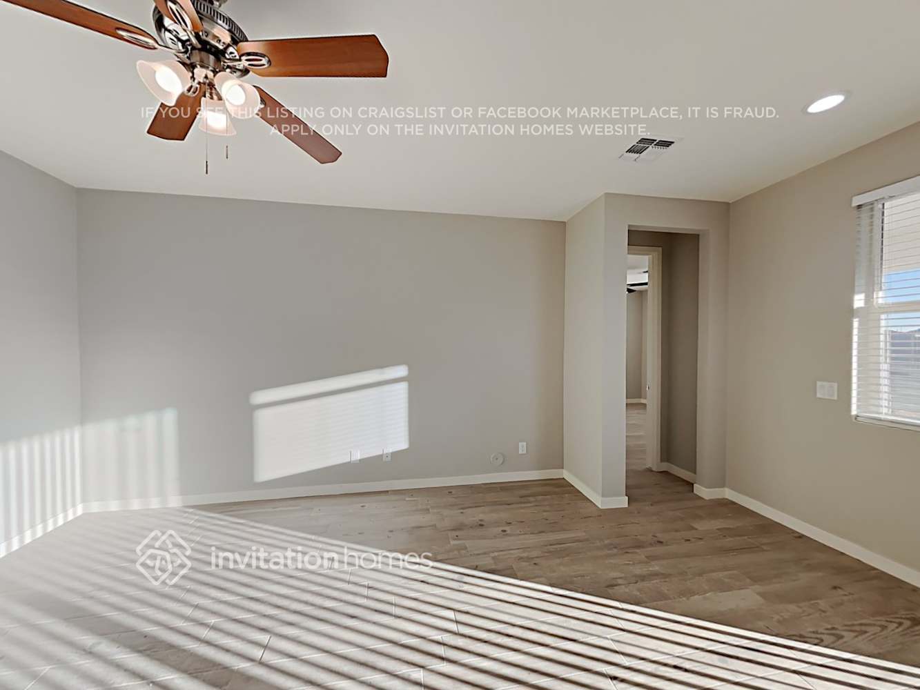 Building Photo - 7319 S 23rd Dr