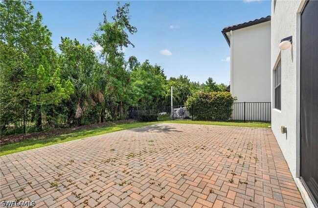 Building Photo - 8951 Madrid Cir