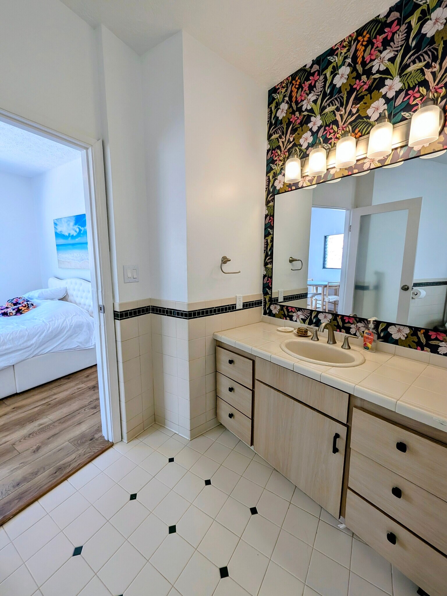 Building Photo - 2825 Pali Hwy