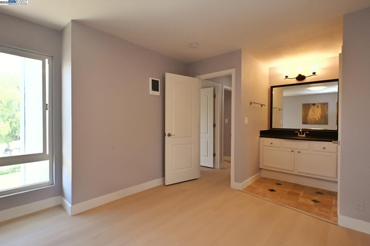 Building Photo - 420 Dempsey Rd