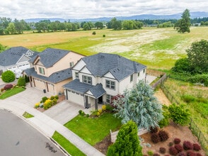 Building Photo - 10513 NE 144th Ave