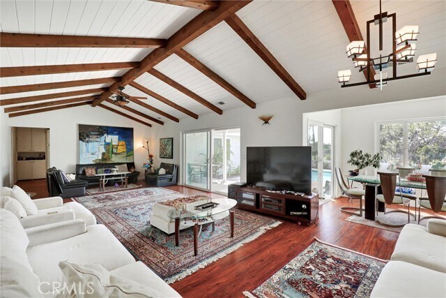 Building Photo - 5625 Vía Junipero Serra