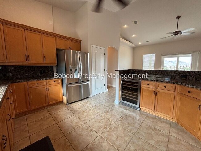 Building Photo - 963 Ranchview Cir
