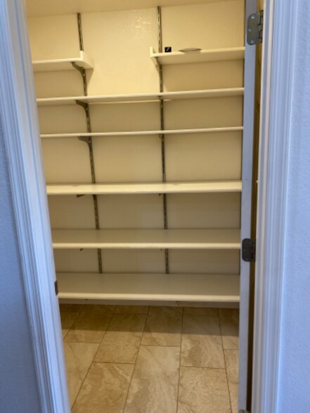 Building Photo - 7940 E Constant Pl