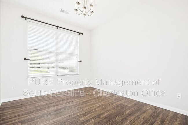 Building Photo - 1303 Wild Goose Trail