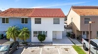 Building Photo - 2412 W 54th Pl