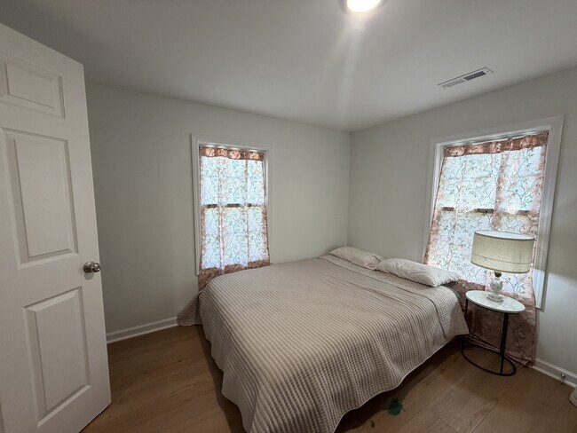 Building Photo - 9626 NC-50