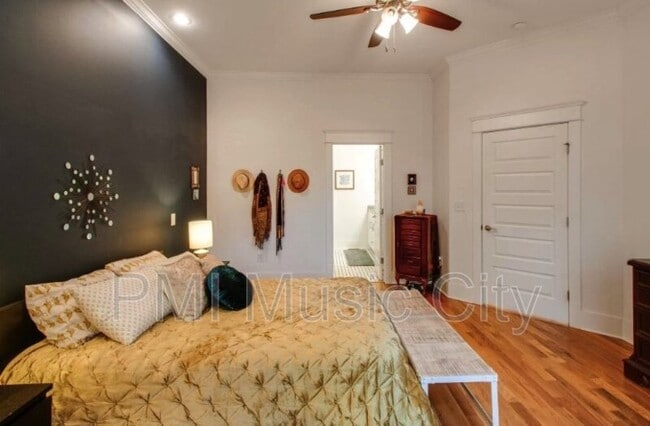 Building Photo - 1329A Meridian St