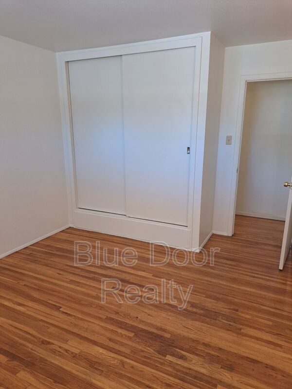 Building Photo - 3416 Parsifal St NE