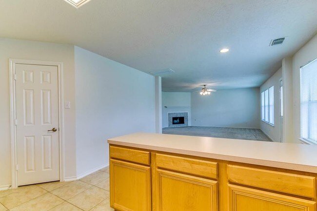 Building Photo - 8310 Coriander Ln