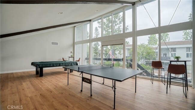 Building Photo - 18645 Hatteras St