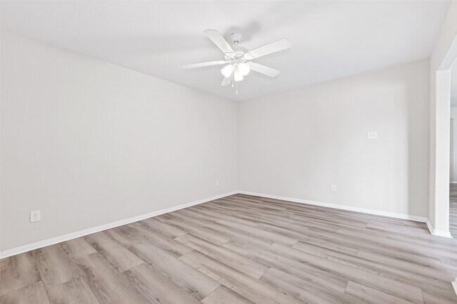 Building Photo - 19038 Winding Stream Ln