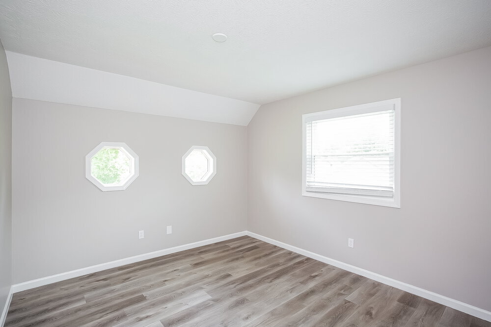 Building Photo - 8460 Countryside Ct