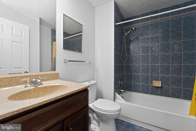 Building Photo - 7916 Evesboro Dr