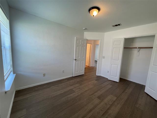 Building Photo - 117 S Rolling Meadow Dr