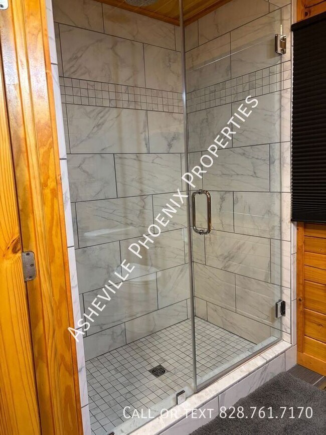Building Photo - 125 Macedonia Rd