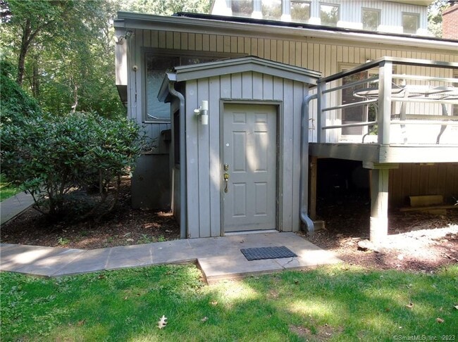 Building Photo - 14 Mayfair Pl