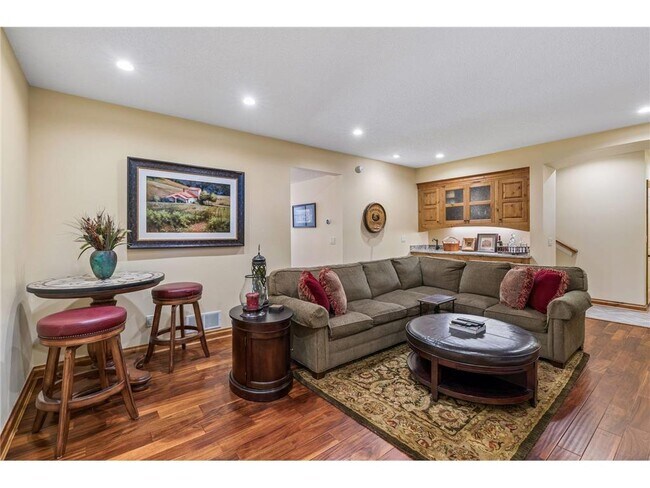 Building Photo - 4941 Island View Dr