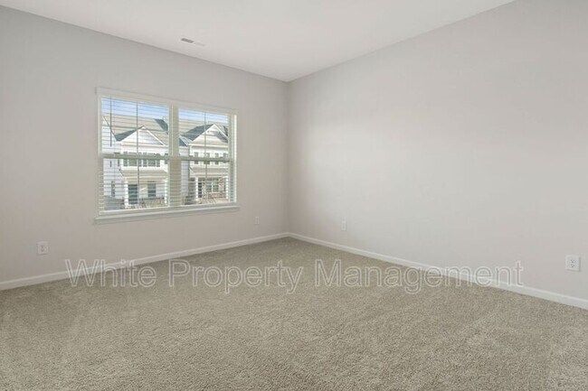 Building Photo - 3209 Glenn Hope Way