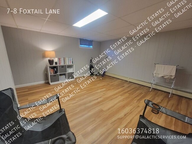 Building Photo - 7-8 Foxtail Lane-