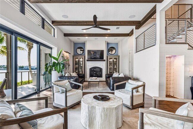 Building Photo - 459 20th Ave