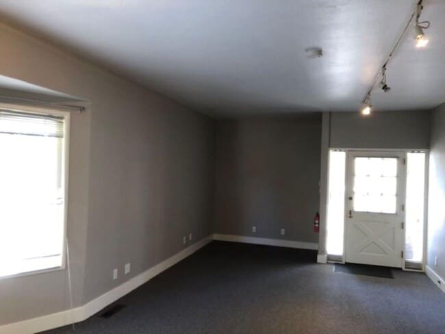 Building Photo - 245 Emerson St