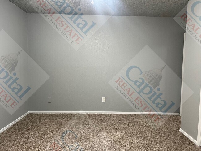 Building Photo - Welcome Home!