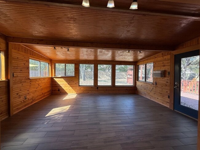 Building Photo - Beautiful home for Lease in Cedar Park, ba...