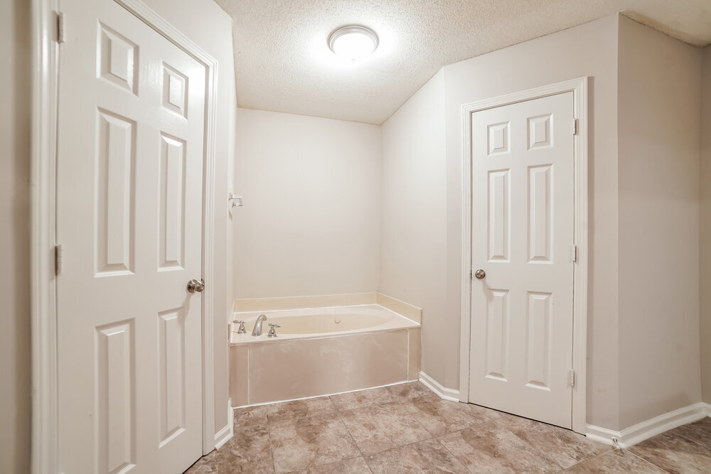 Building Photo - 1656 Mary Payton Dr