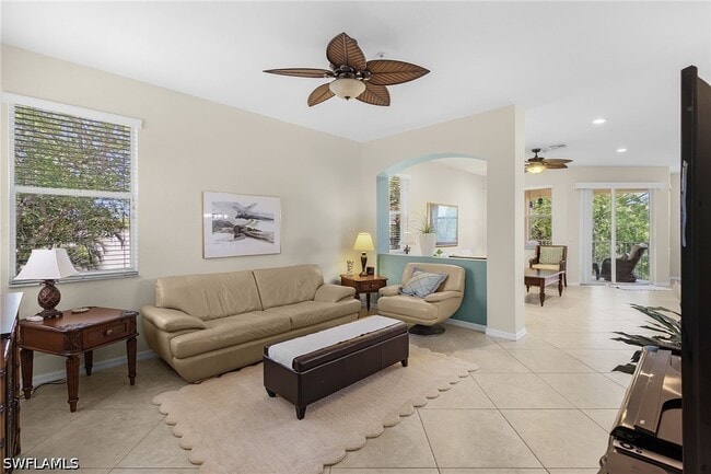 Building Photo - 9651 Spanish Moss Way