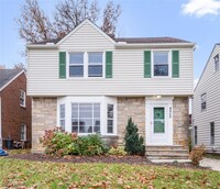Building Photo - 4430 Silsby Rd