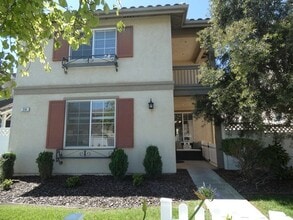 Building Photo - Spacious 4 Bedroom Home In Arborwalk