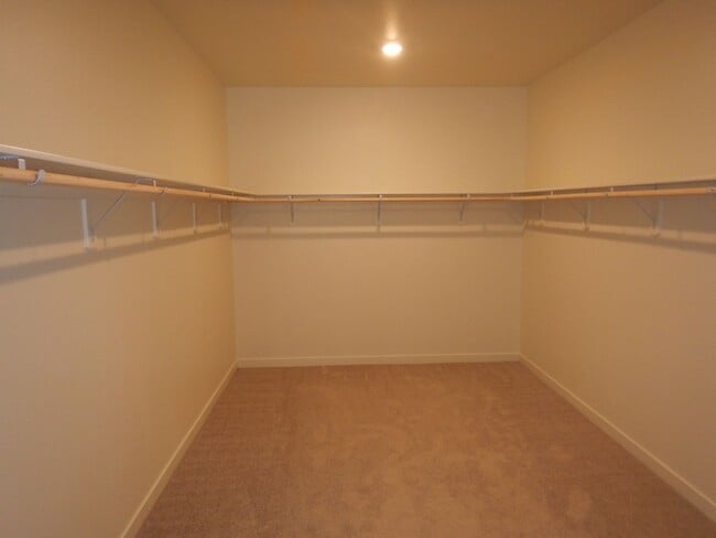 Building Photo - Great Entertaining Home in Verdi!!!