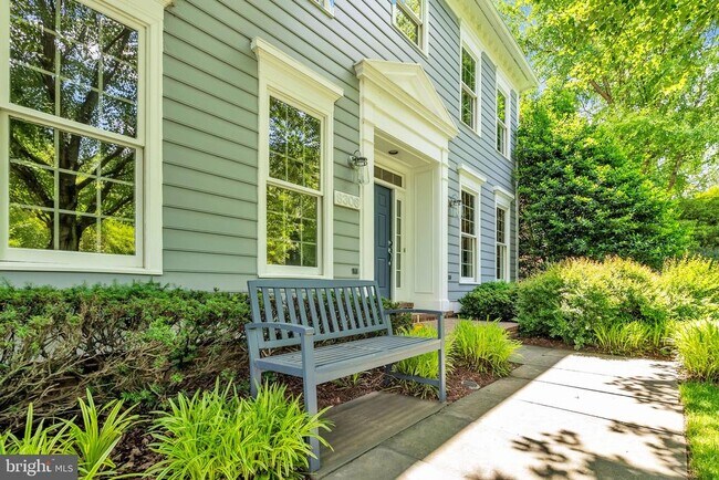 Building Photo - 8308 Comanche Ct